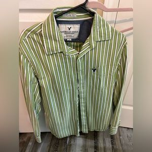 AE men’s shirt